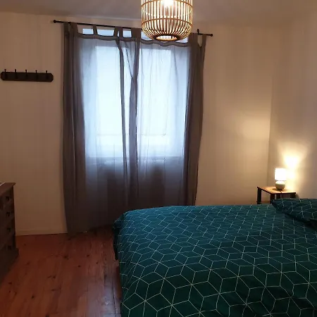 Sas Road Runner Café Bed & Breakfast